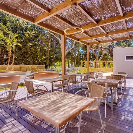 מלון Falesia - Adults Only 4*